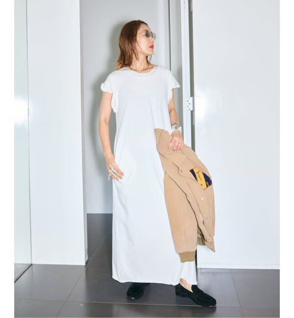  「SATIN PIPING CUT DRESS：ワンピース」|ワンピース|