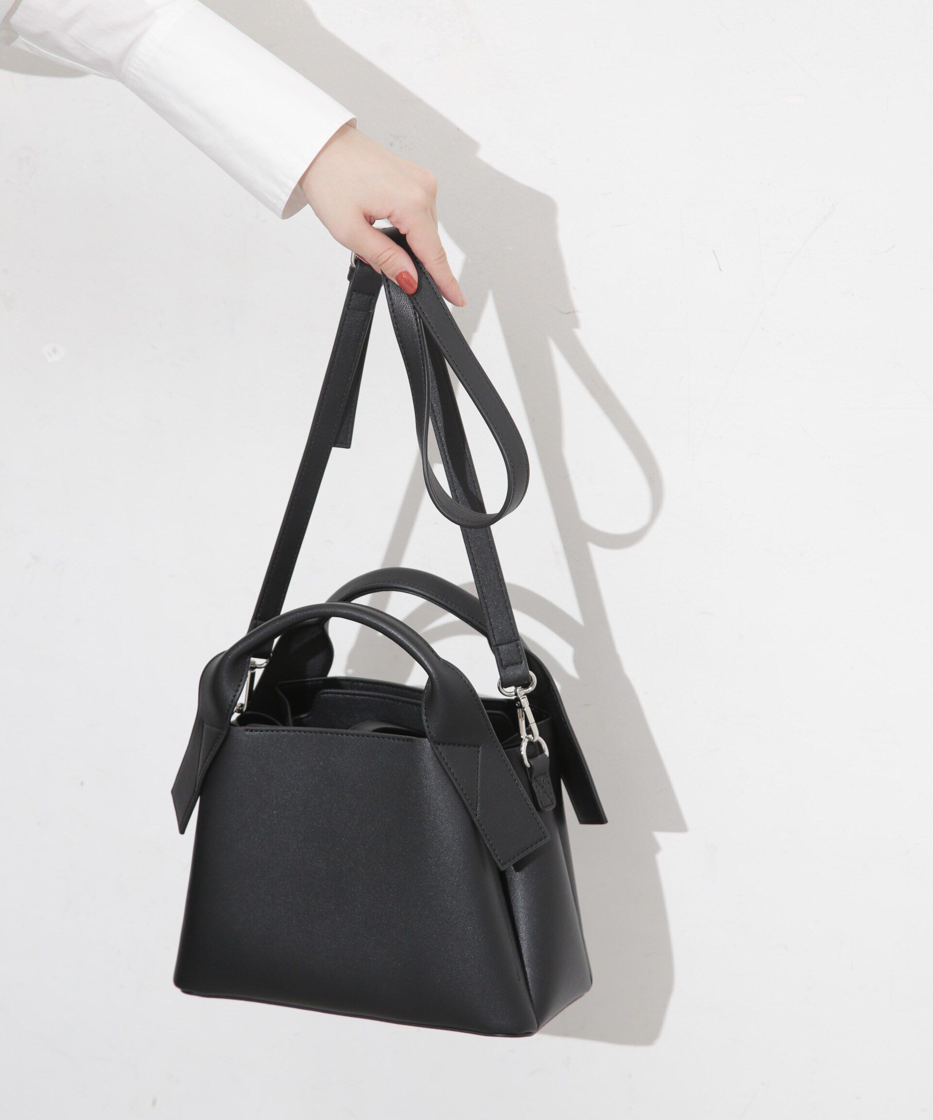 nano･universe「WEB限定/アウトハンドルデザイントートバッグ」|ショルダー・メッセンジャー|