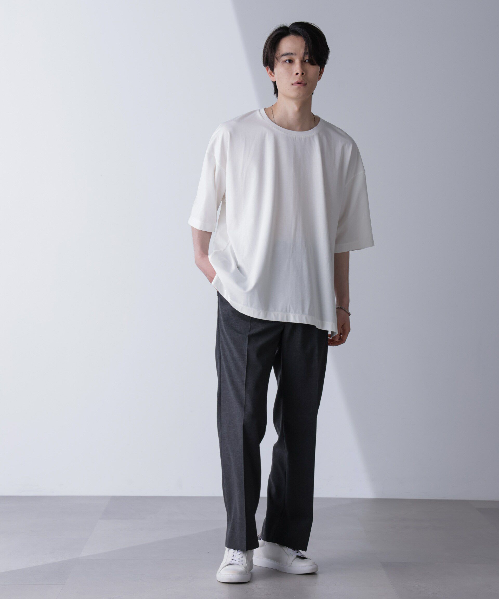 nano･universe「ルーズネックビッグTシャツ 半袖」|Tシャツ・カットソー|