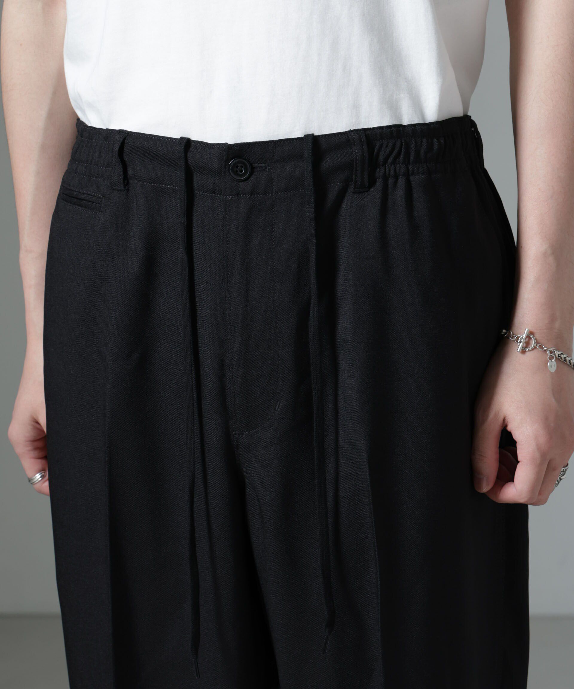 nano･universe「Dickies/別注 ワイドテーパード イージーパンツ」|チノ|