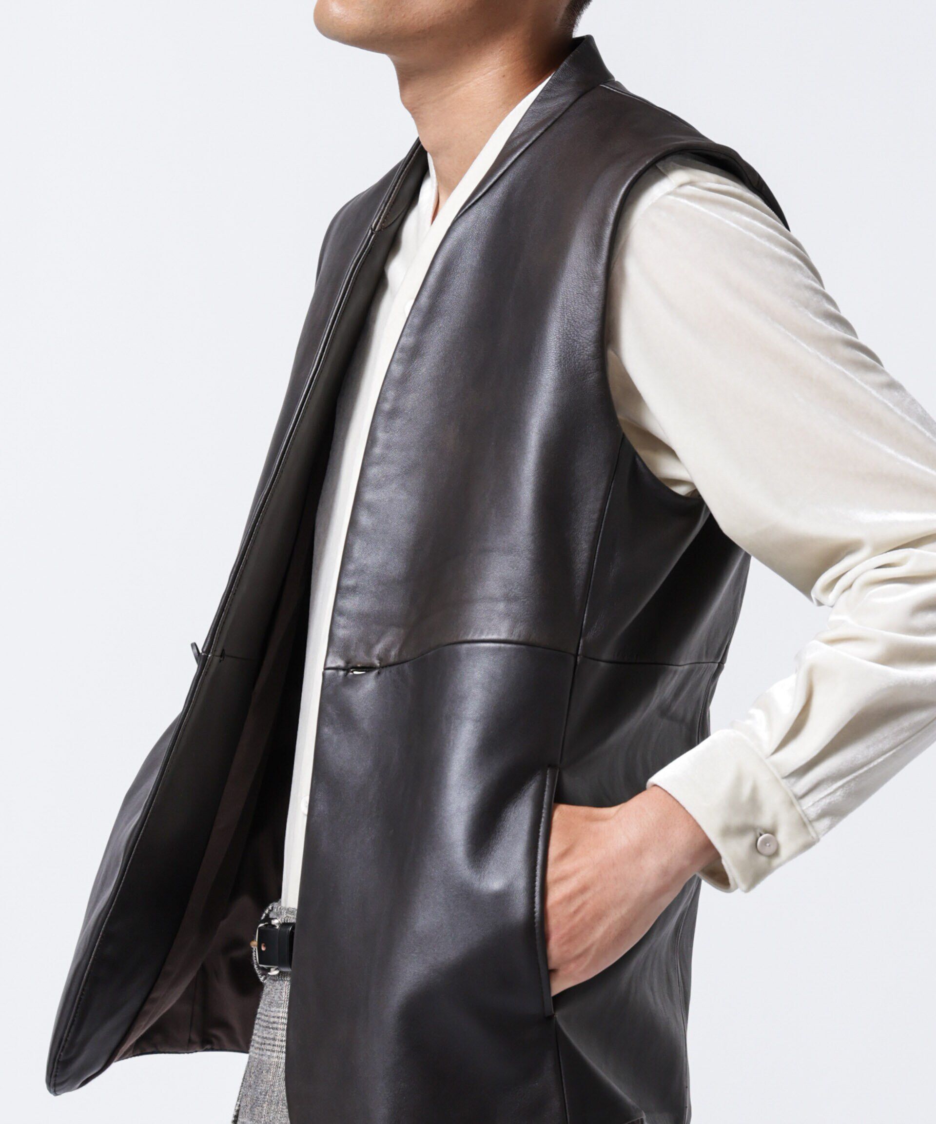 nano･universe「｢ASSEMBLANC｣ラムナッパレザージレ」|テーラードジャケット|