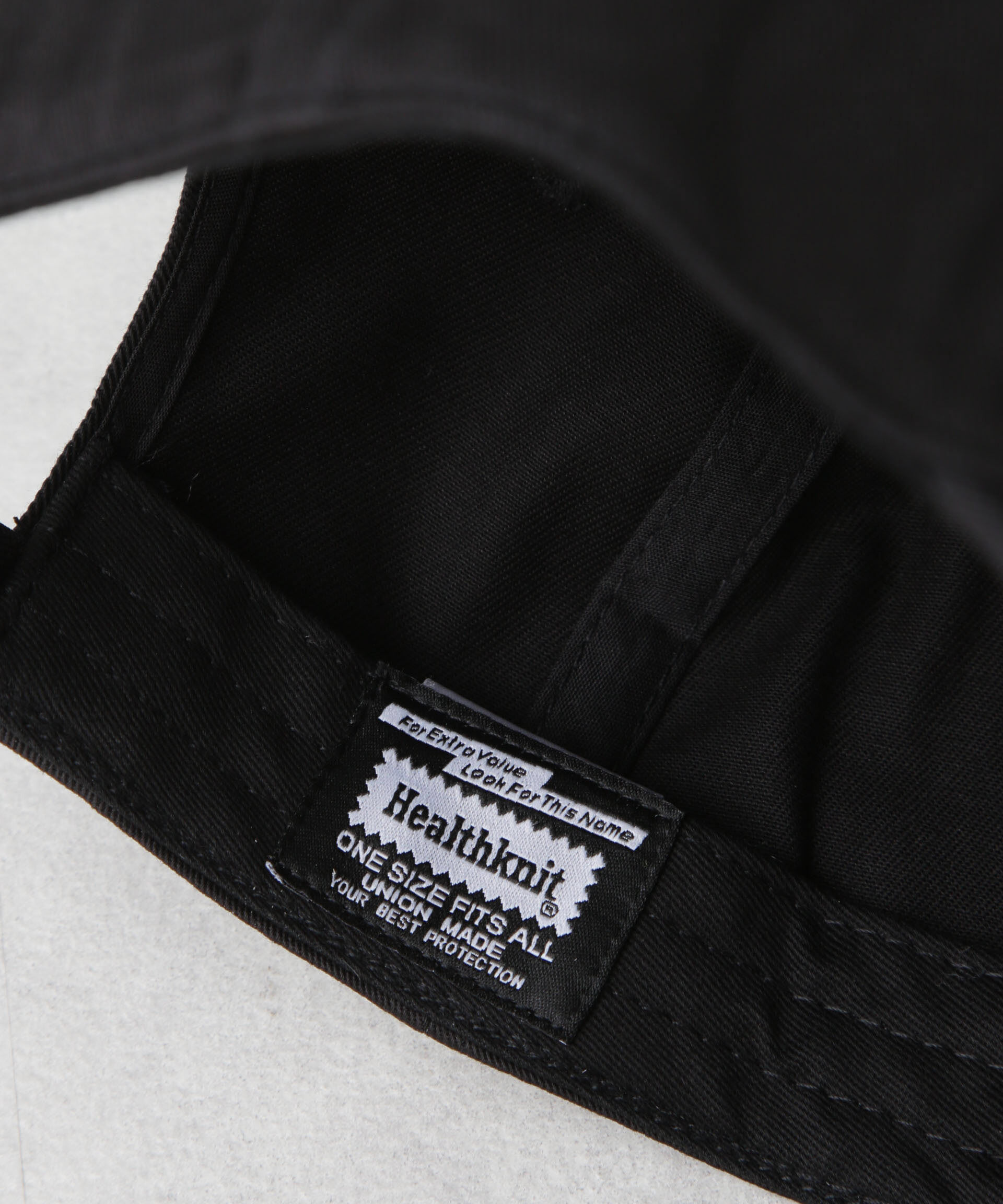 nano･universe「Healthknit/別注 ツイルペナント刺繍キャップ」|キャップ・キャスケット|