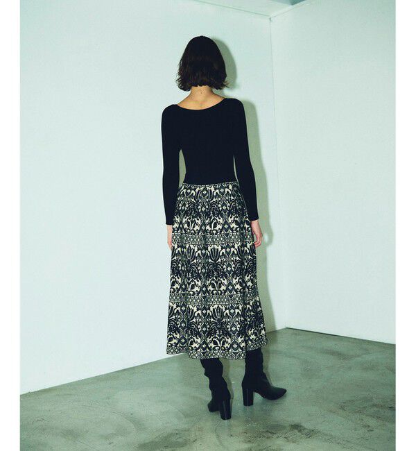 GRACE CONTINENTAL「フラワープリーツニットワンピース」|ワンピース|