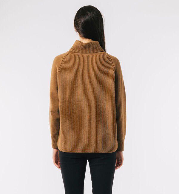 LACOSTE「ミドルゲージタートルネックニットセーター」|ニット・セーター|