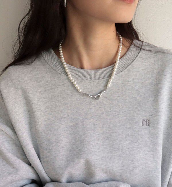 fredy emue「フロントメタルフックパールネックレス」|ネックレス|シルバー