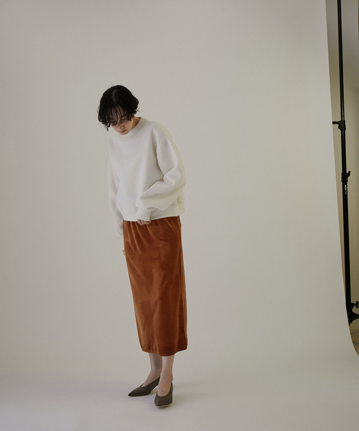 SALON adam et rope'「ベロアロングスリットタイトスカート【セットアップ対応・洗える】」|スカート|