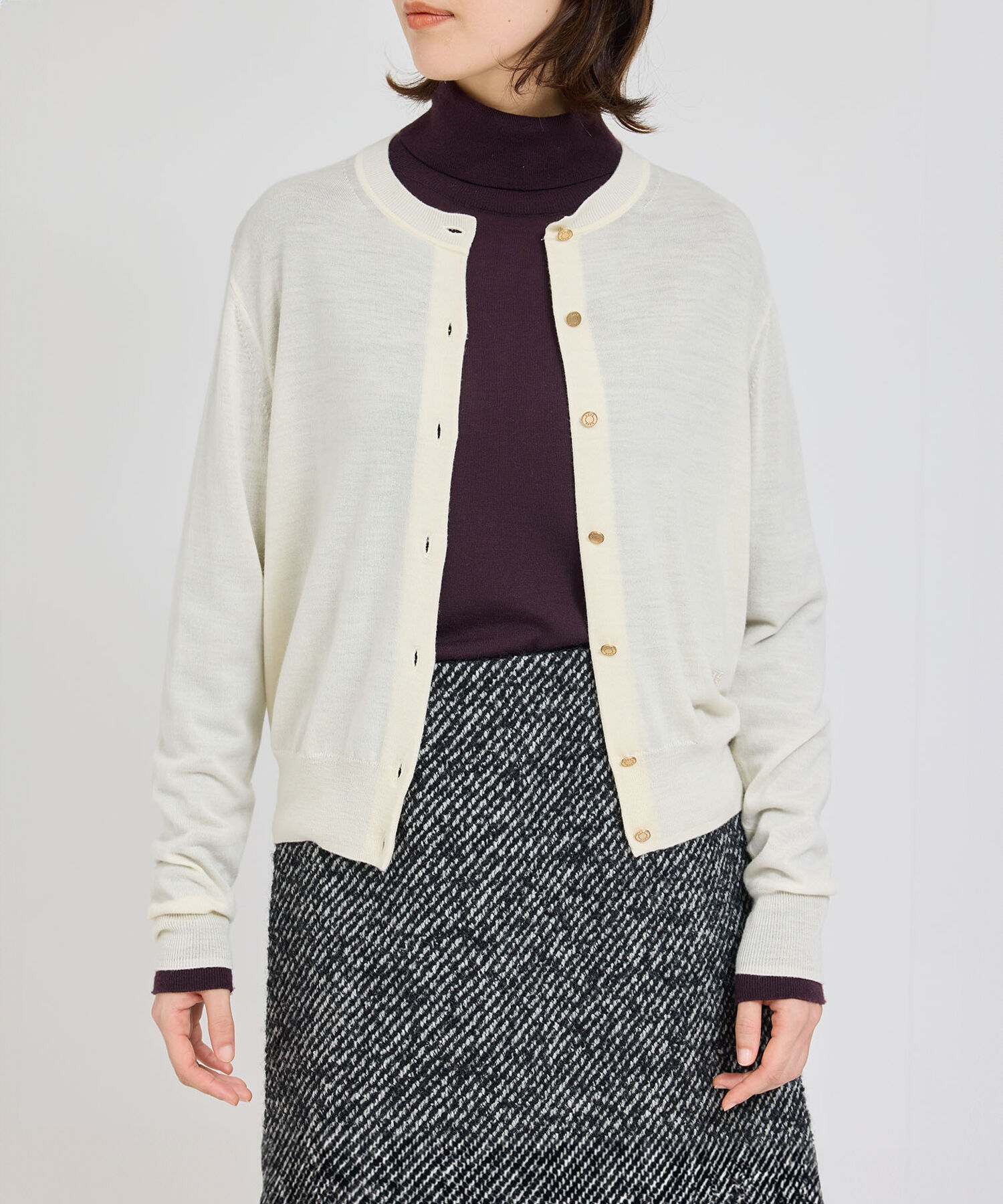 ROPE「SUPER160&rsquo;sメリノウールカーディガン【ロロ・ピアーナ社製ウール使用】/アンサンブル対応」|カーディガン|オフホワイト(15)