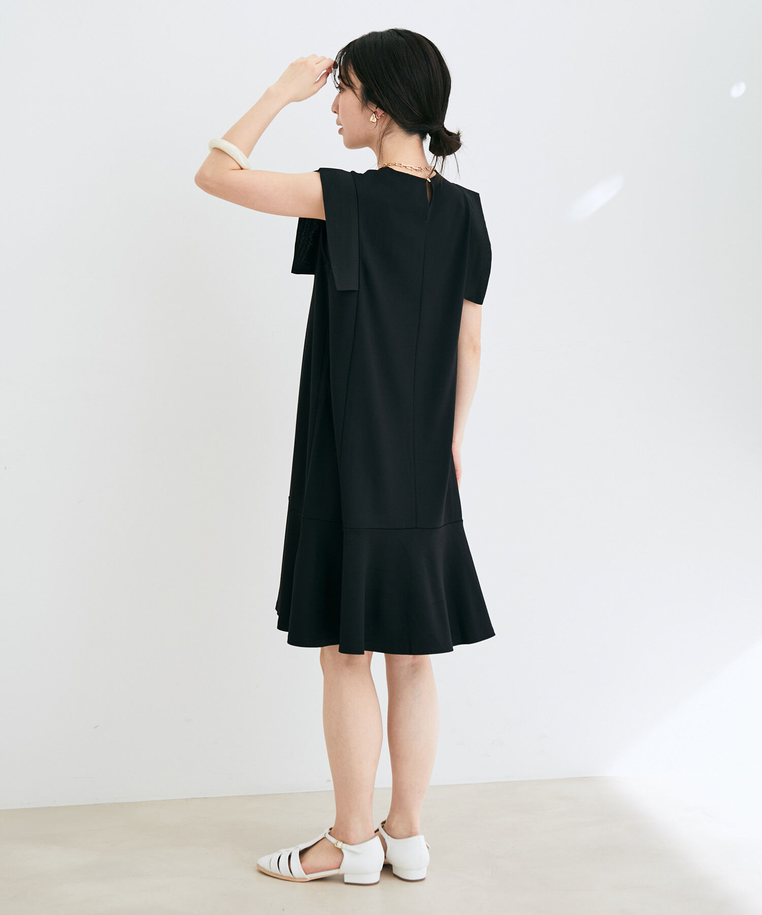 VIS「【WEB限定】異素材カットミニワンピース」|ワンピース|