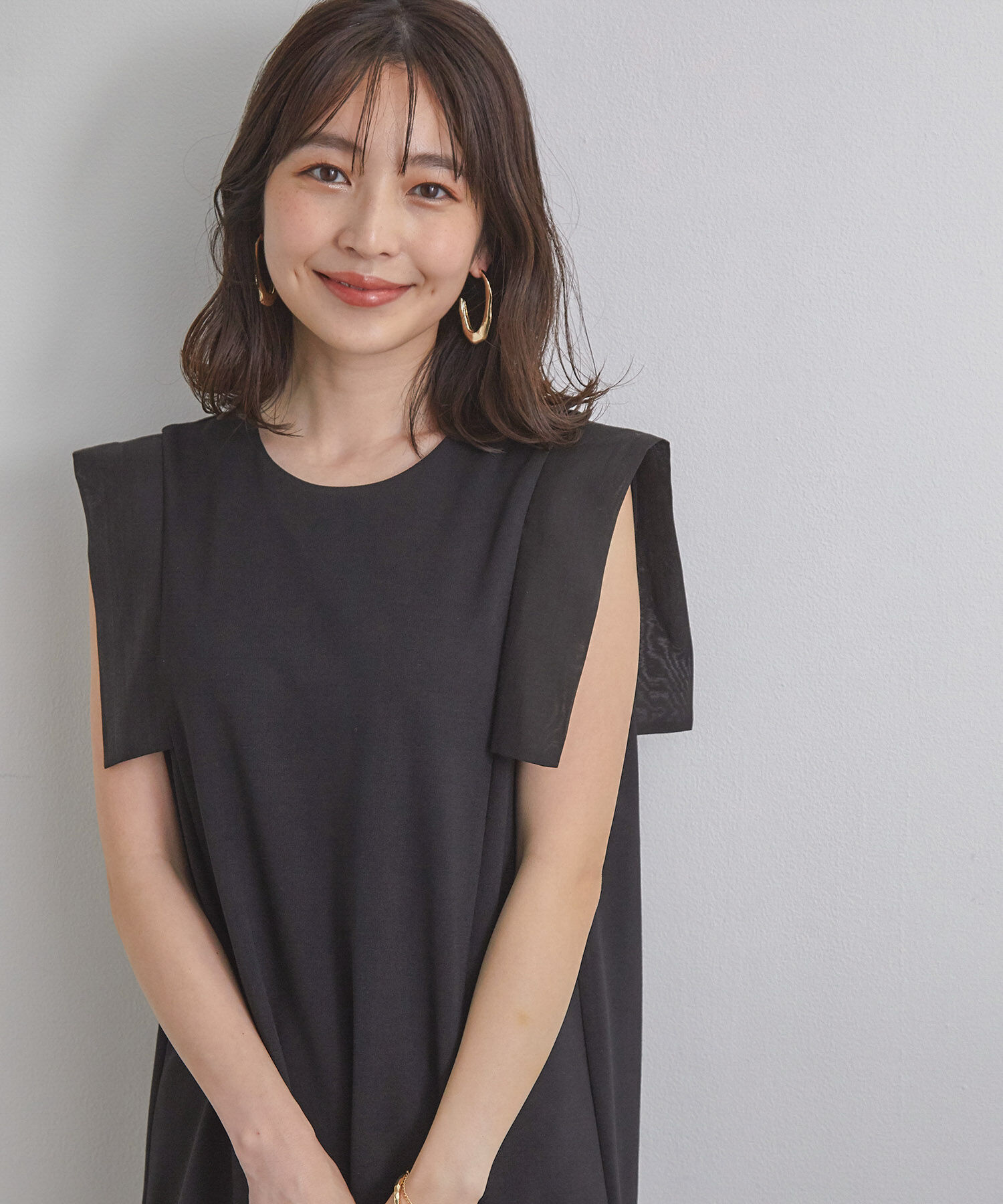 VIS「【WEB限定】異素材カットミニワンピース」|ワンピース|