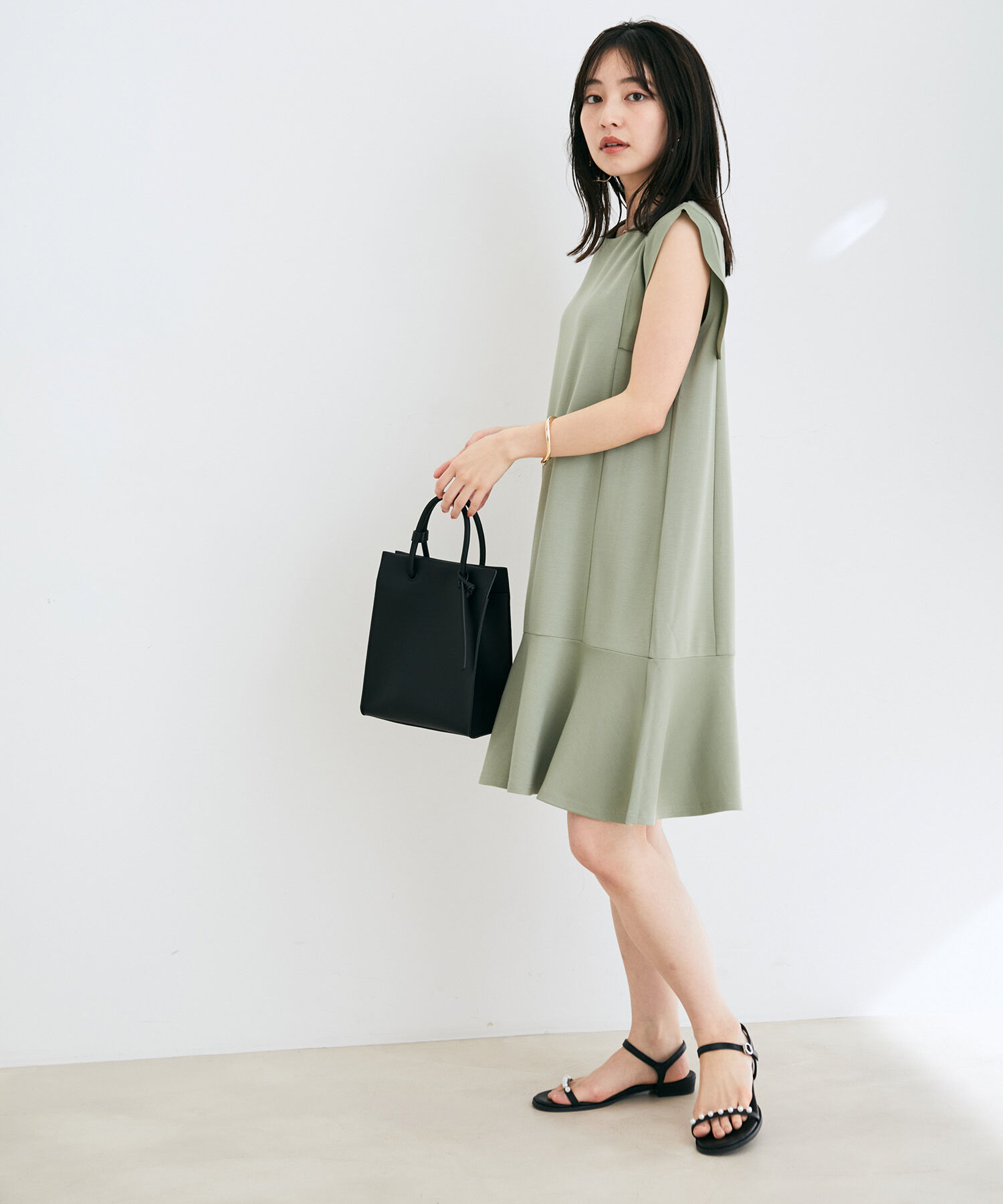 VIS「【WEB限定】異素材カットミニワンピース」|ワンピース|