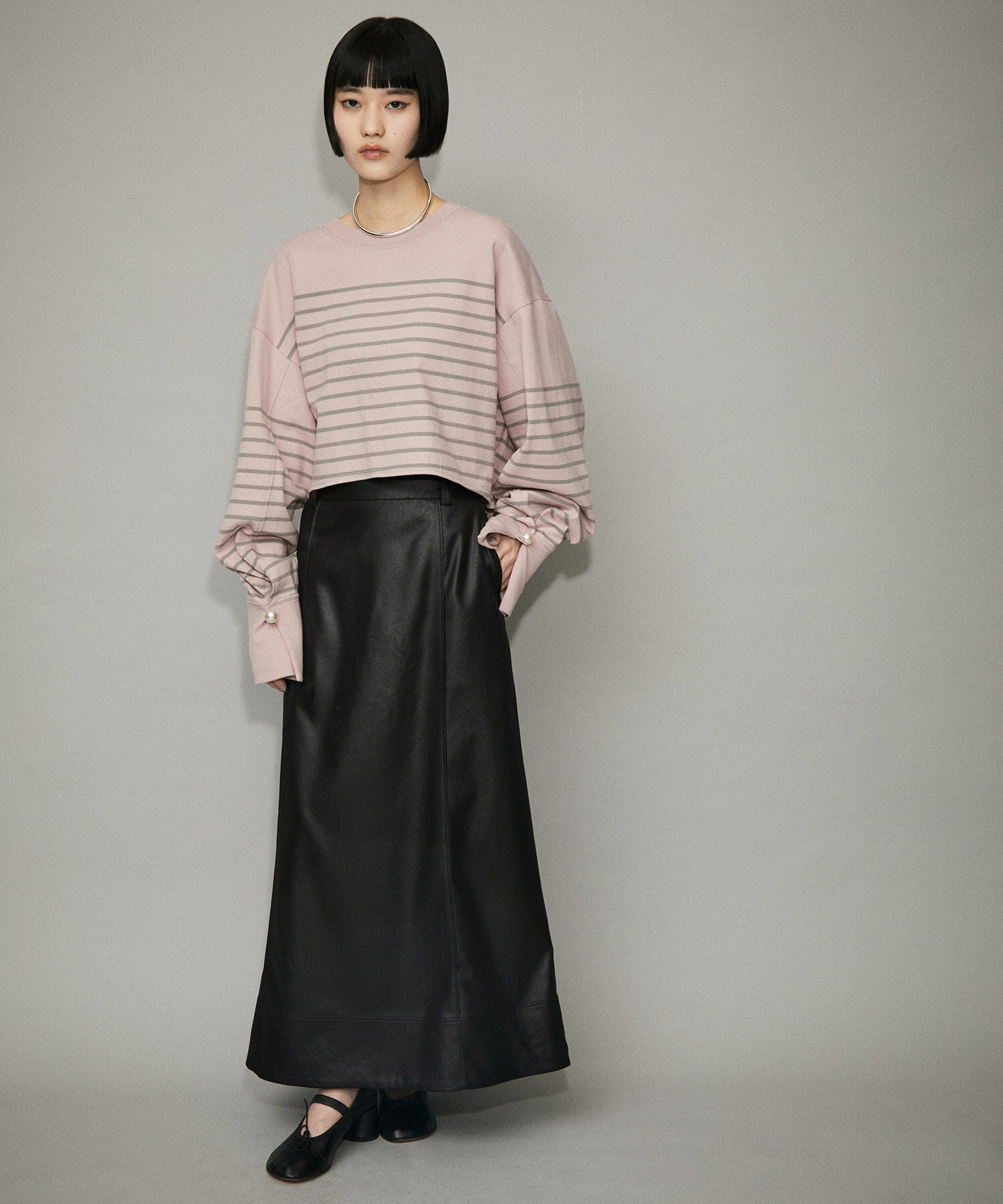 ADAM ET ROPE'「【WEB限定・一部公式サイト限定カラー】バスクボーダーカフスパールTEE」|Tシャツ・カットソー|