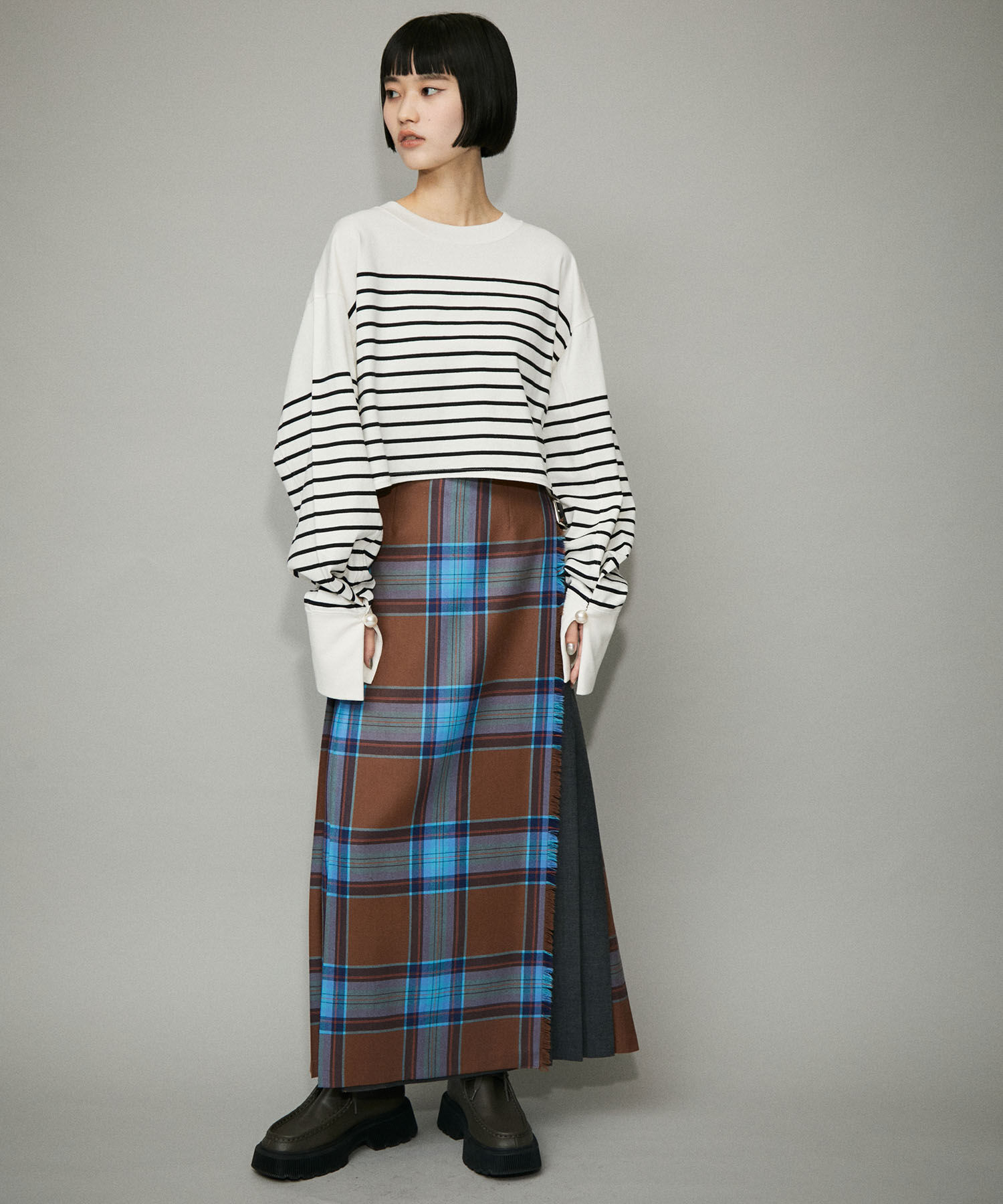 ADAM ET ROPE'「【WEB限定・一部公式サイト限定カラー】バスクボーダーカフスパールTEE」|Tシャツ・カットソー|