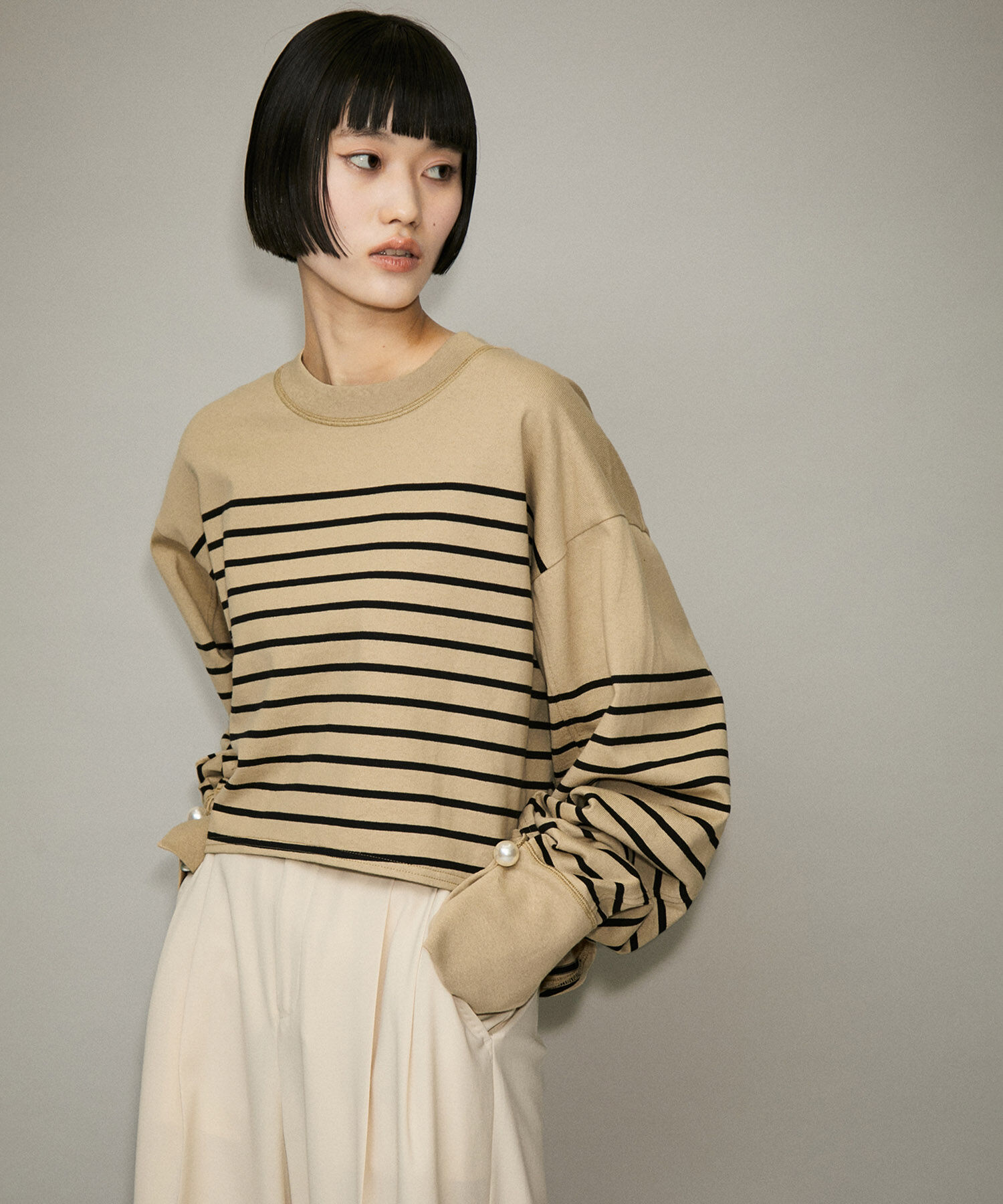 ADAM ET ROPE'「【WEB限定・一部公式サイト限定カラー】バスクボーダーカフスパールTEE」|Tシャツ・カットソー|