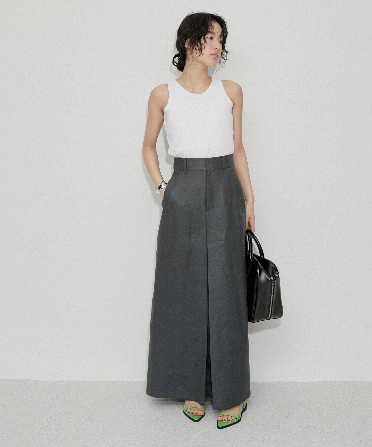 ADAM ET ROPE'「【サステナブル】ハイウエストベンツタックスカート」|スカート|