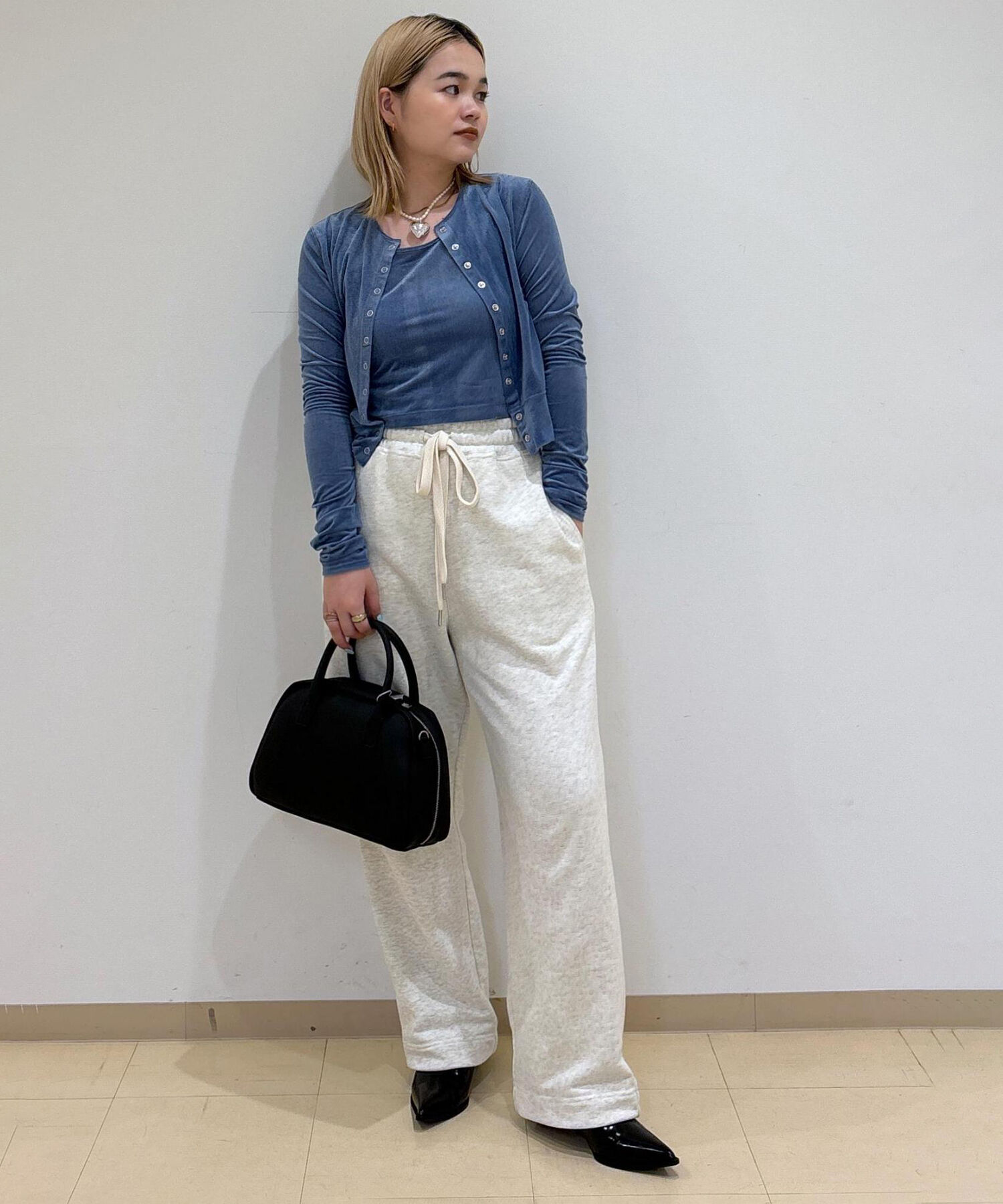 ADAM ET ROPE'「【洗える・ストレッチ】シアートリコットベロアカーディガン」|カーディガン|