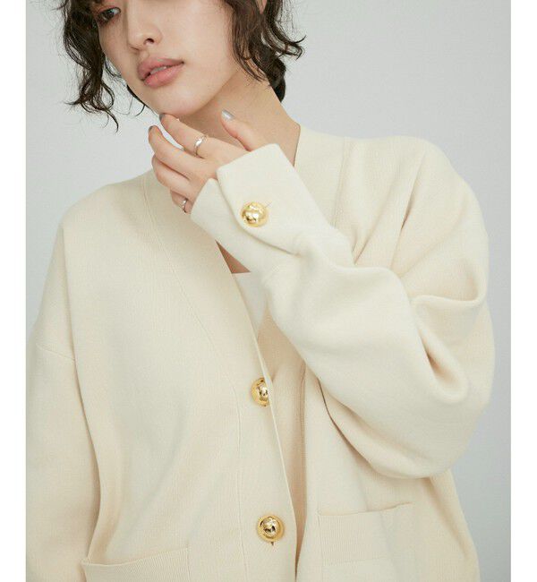 ADAM ET ROPE'「【再入荷】・【サステナブル】ロゴボタンミドルカーディガン」|カーディガン|オフサブ