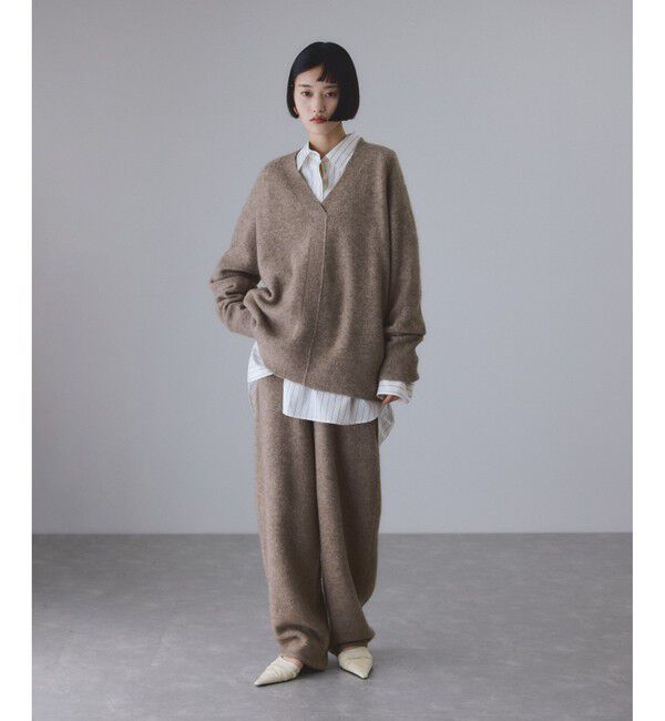 ADAM ET ROPE'「LINEAPIU ヤクMIX Vネックプルオーバー」|ニット・セーター|