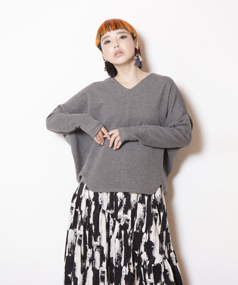  「ワイドVネックプルオーバー」|Tシャツ・カットソー|