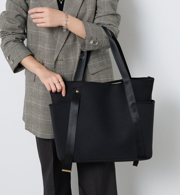  「《新色登場》【PC収納/A4対応/軽量】ウェットダブルポケットトートバッグ」|トートバッグ|