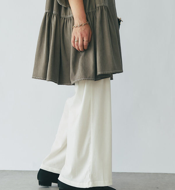  「《微光沢で上品な印象に》シアーベロアイージーパンツ」|その他|