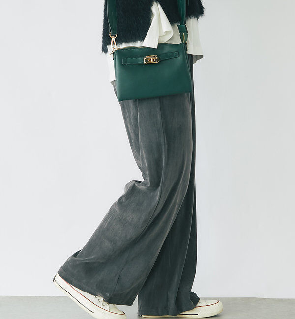  「《微光沢で上品な印象に》シアーベロアイージーパンツ」|その他|