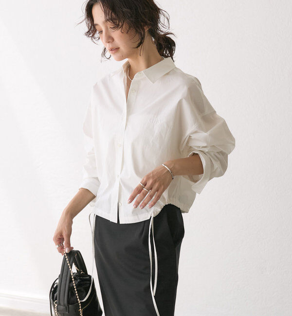  「【トレンドライクなデザイン】ロゴ刺繍ショートシャツ」|シャツ・ブラウス|オフホワイト