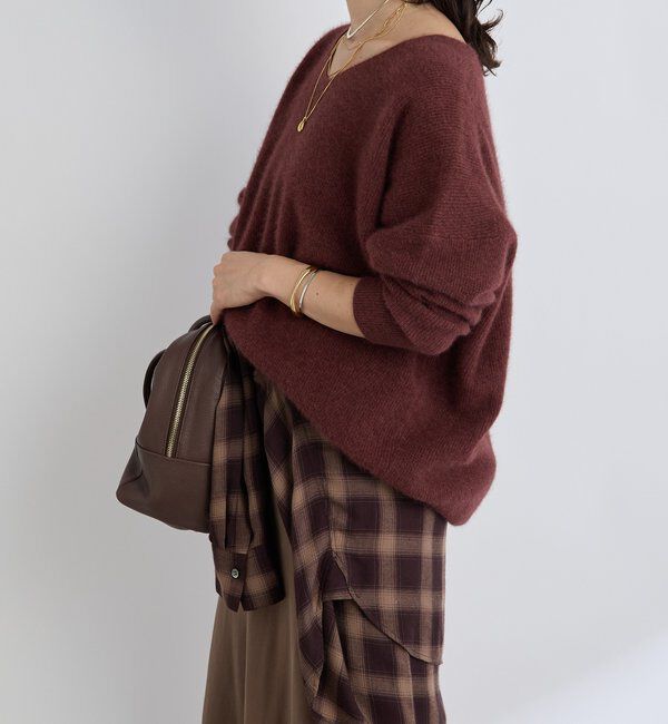  「【抜け感シルエット】ヘアリーウール片畦Vネックニット」|ニット・セーター|