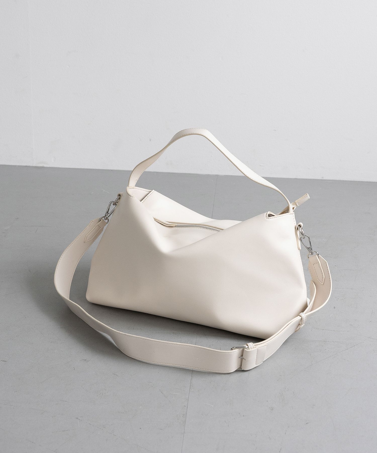 A part by 「2WAYソフトバッグ」|ショルダー・メッセンジャー|オフホワイト