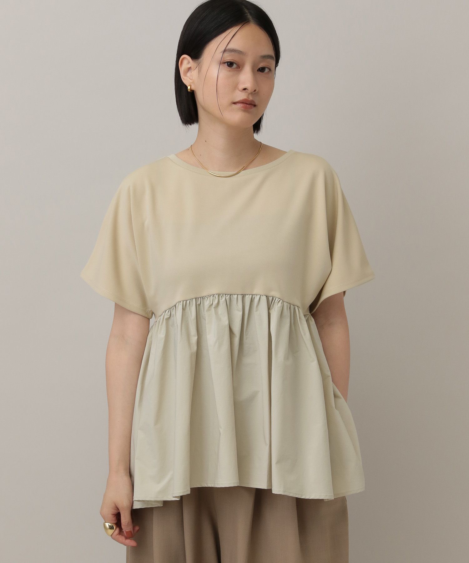 A part by 「ペプラムTシャツ」|Tシャツ・カットソー|ベージュ