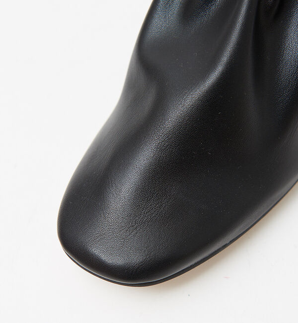 AU BANNISTER「【LAROUTE】シャーリング深物パンプス」|パンプス|