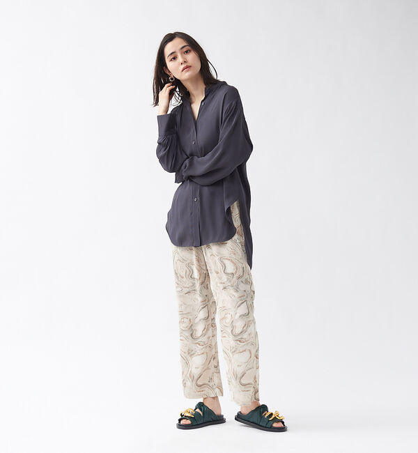 AU BANNISTER「ビッグチェーンモチーフ フットベッドサンダル」|サンダル|