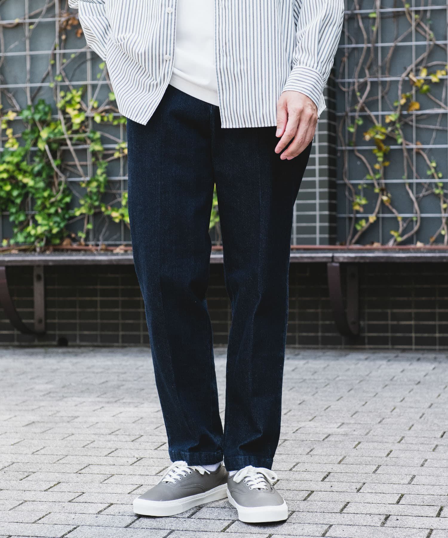 URBAN RESEARCH DOORS「デニムテーパードトラウザー」|デニム|インディゴブルー