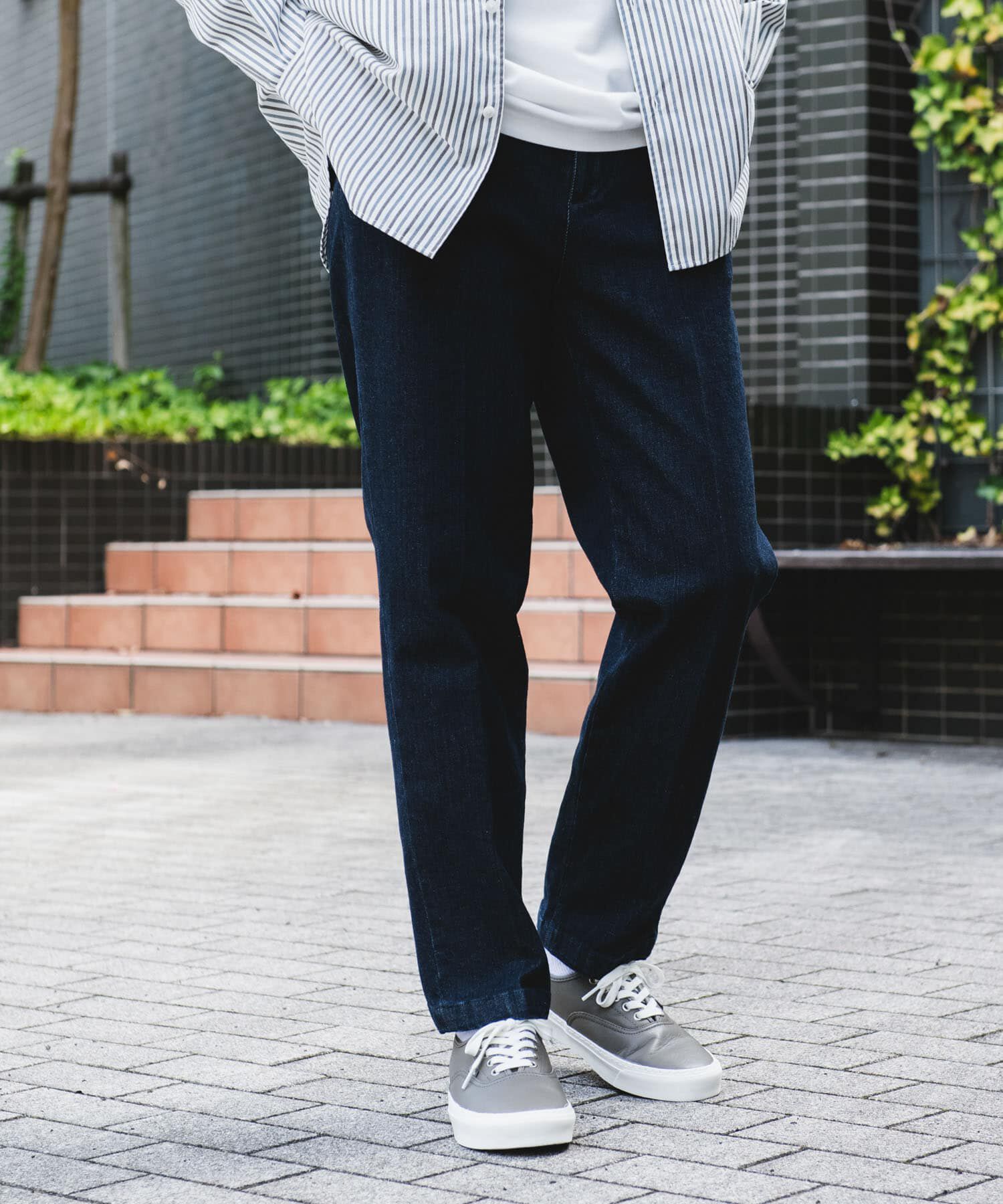 URBAN RESEARCH DOORS「デニムテーパードトラウザー」|デニム|