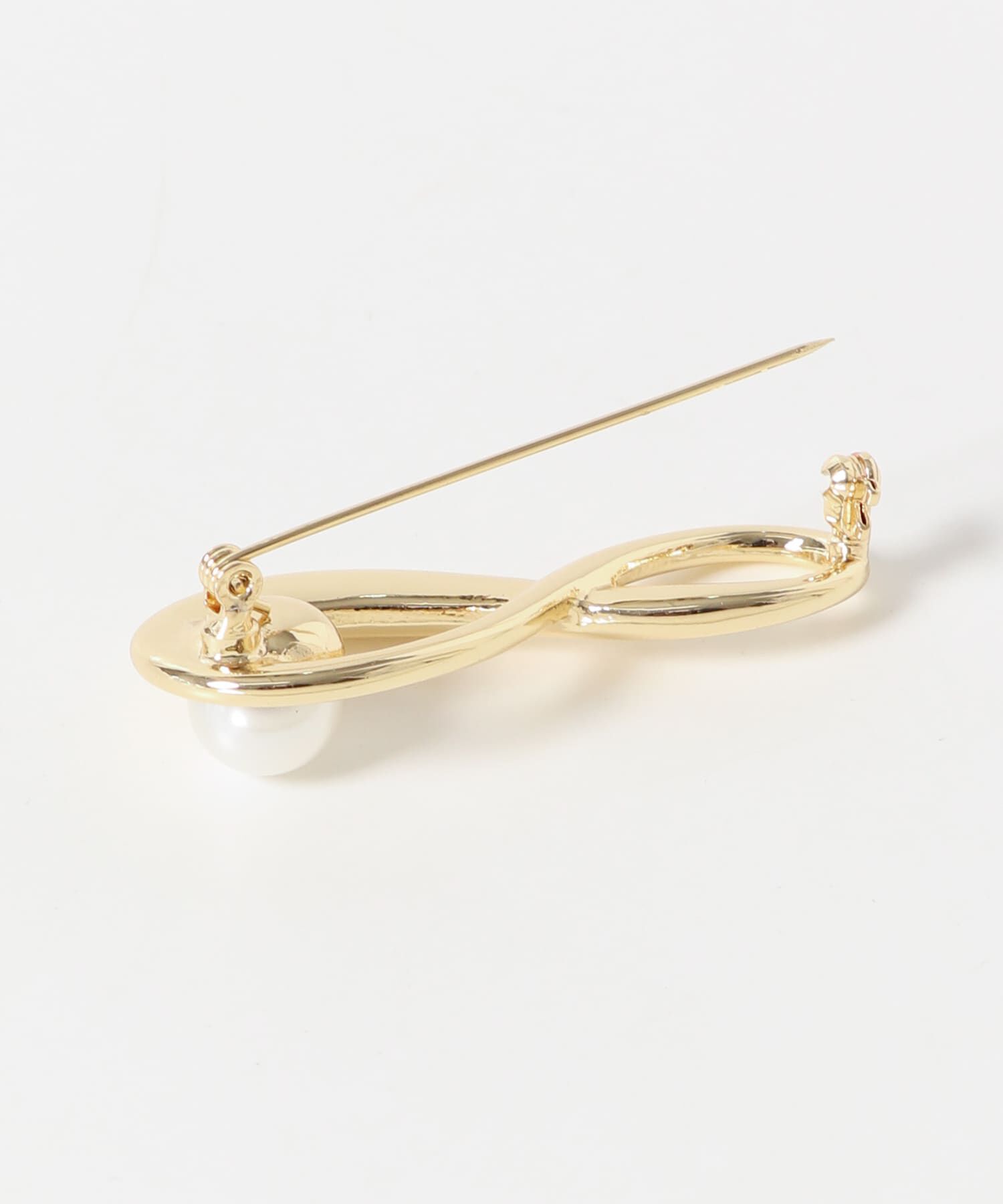 SMELLY「パールツイストブローチ」|ブローチ・コサージュ|