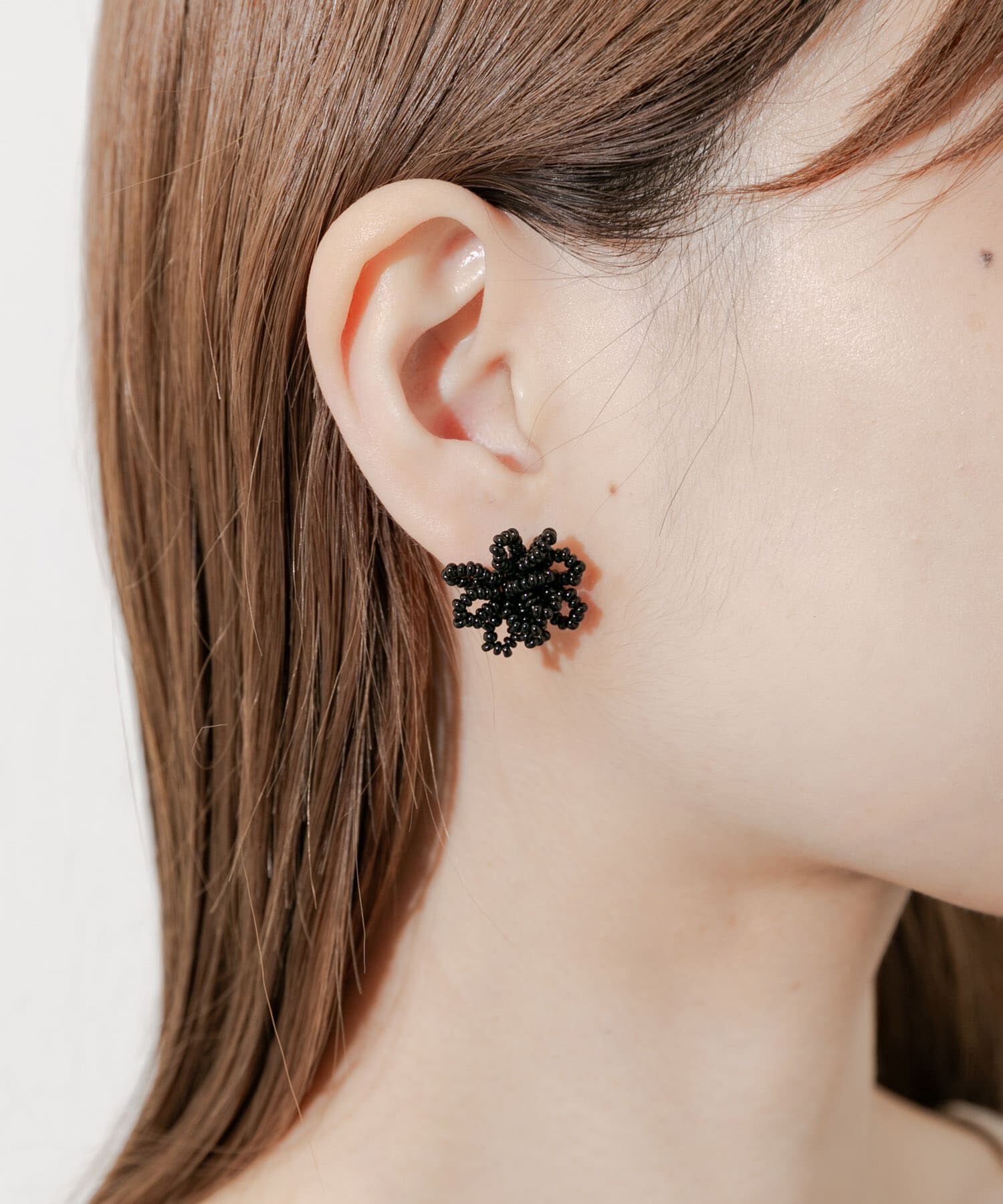 SMELLY「フラワーモチーフビーズピアス」|ピアス|