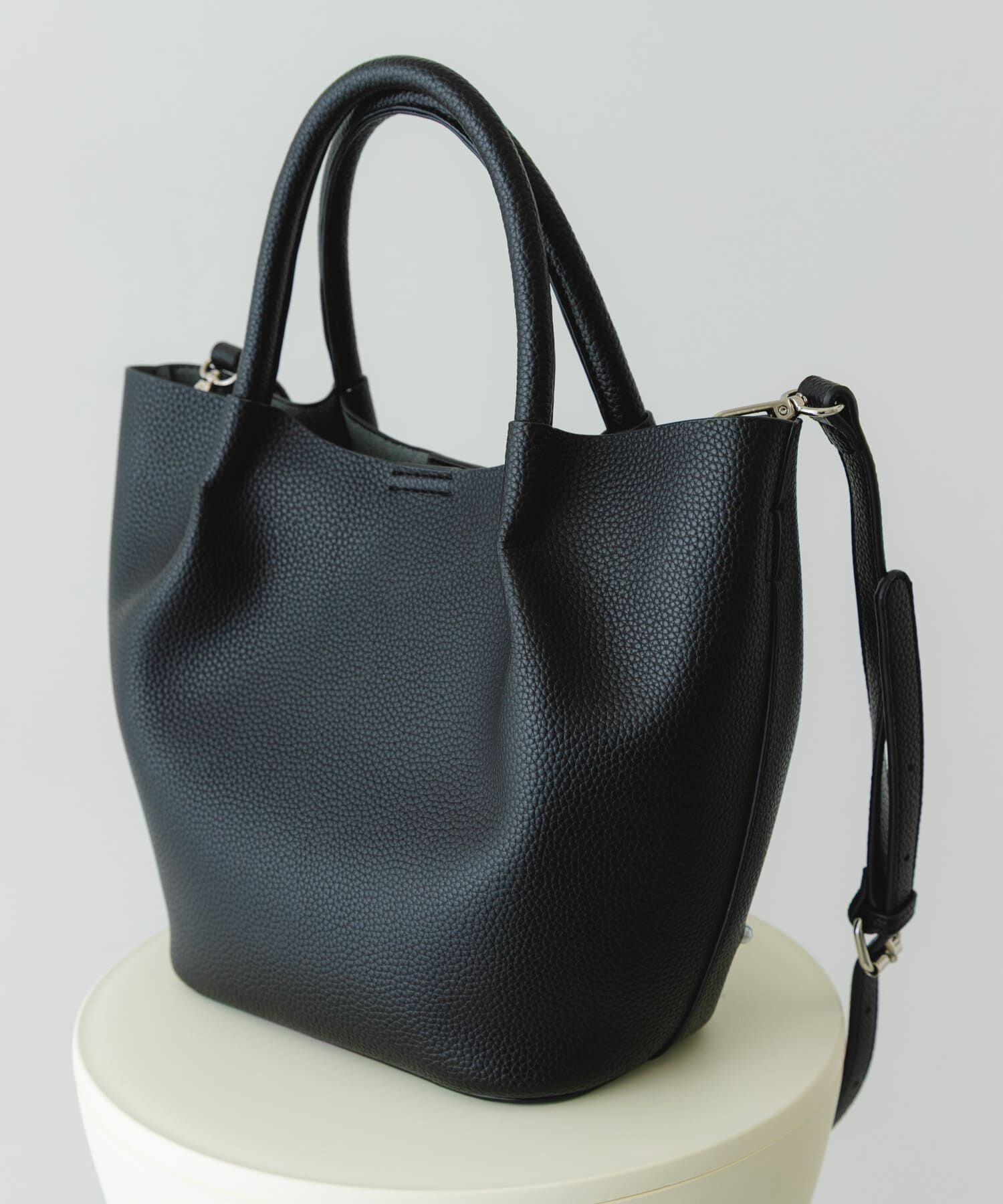 RODE SKO「インバッグ付パールバッグ」|ハンドバッグ|