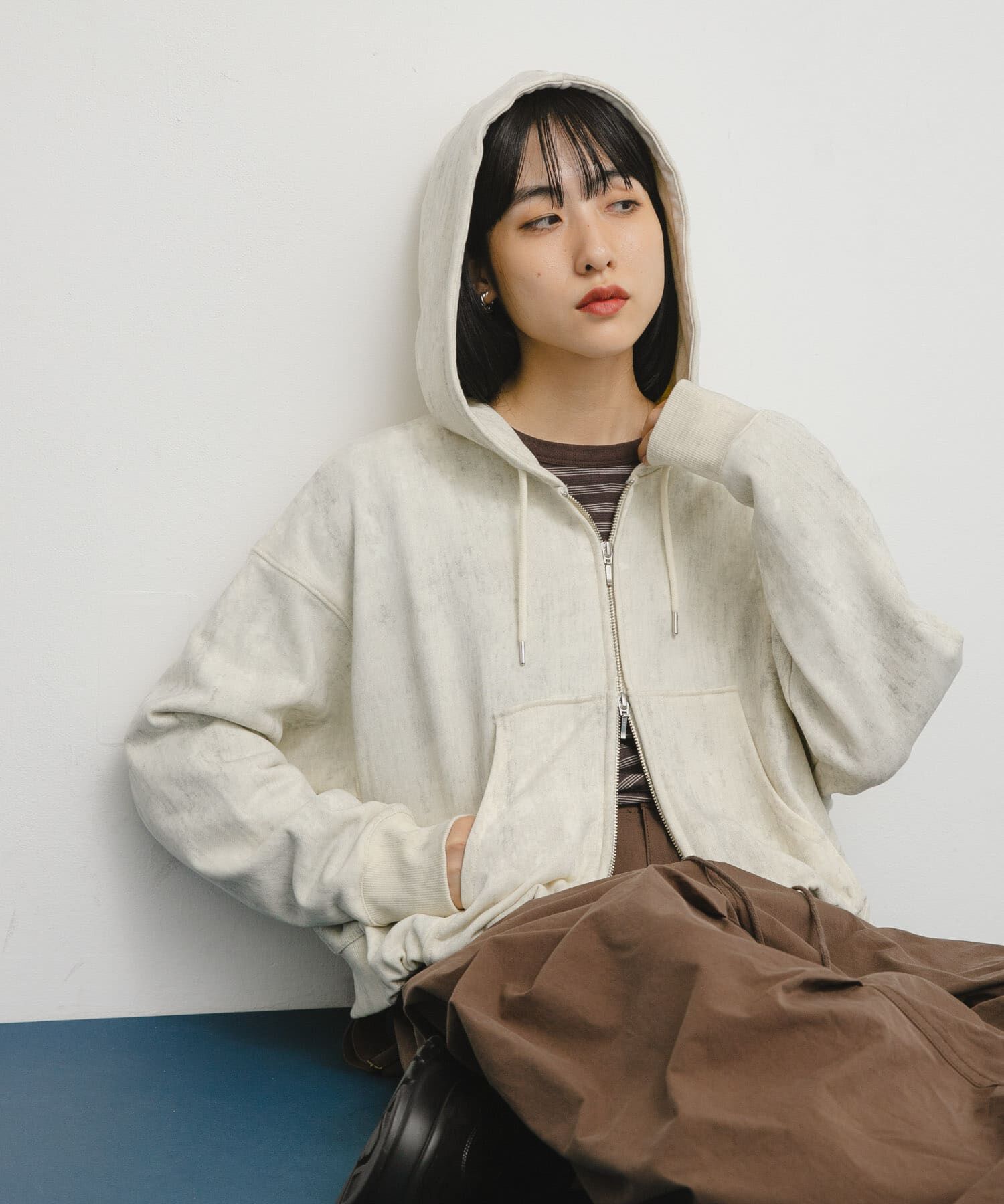  「フロントZIPショートフーディー」|パーカー|
