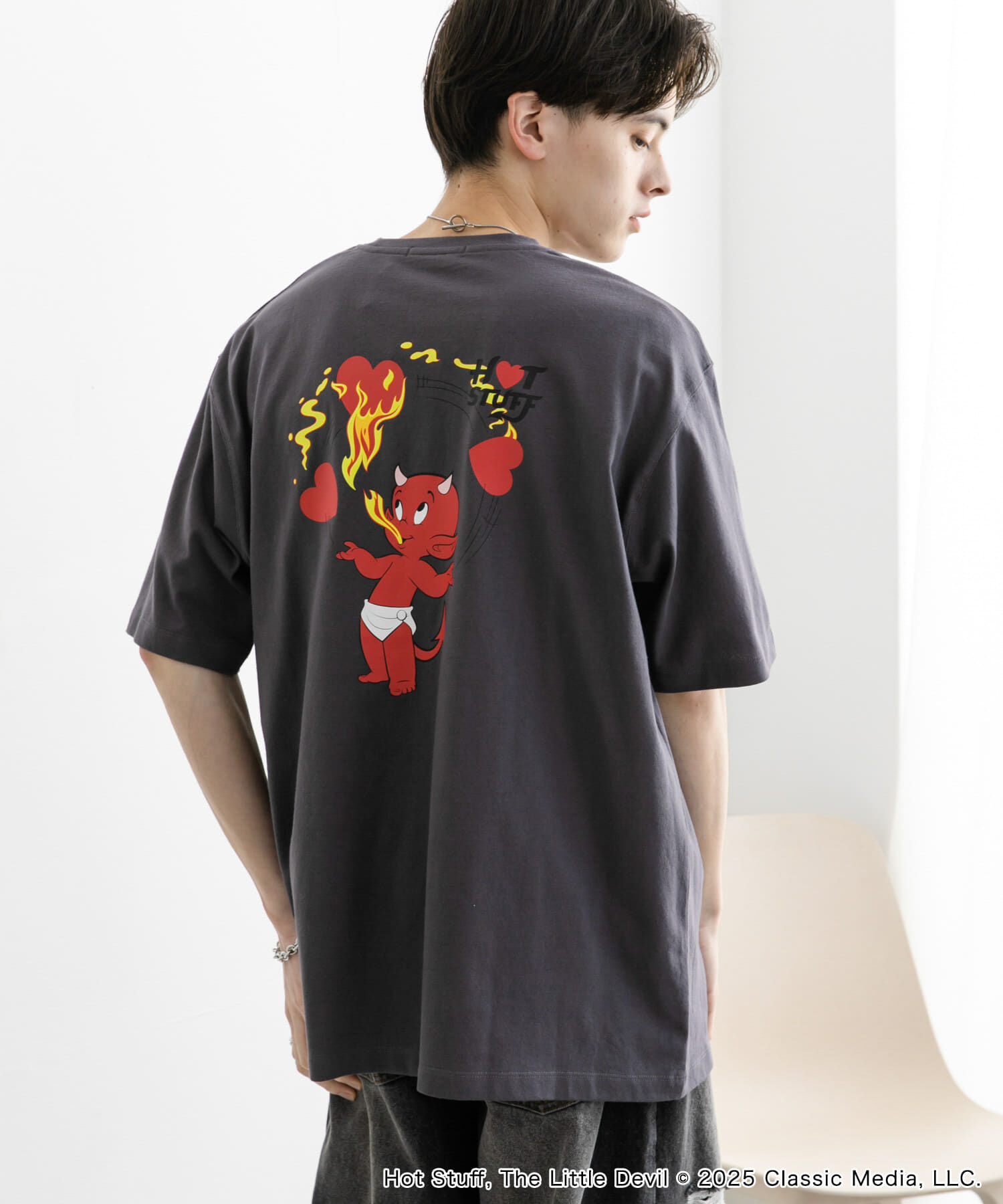 SENSE OF PLACE by URBAN RESEARCH「『別注』HOT STUFF&times;SENSE OF PLACE　 プリントTシャツ A」|Tシャツ・カットソー|