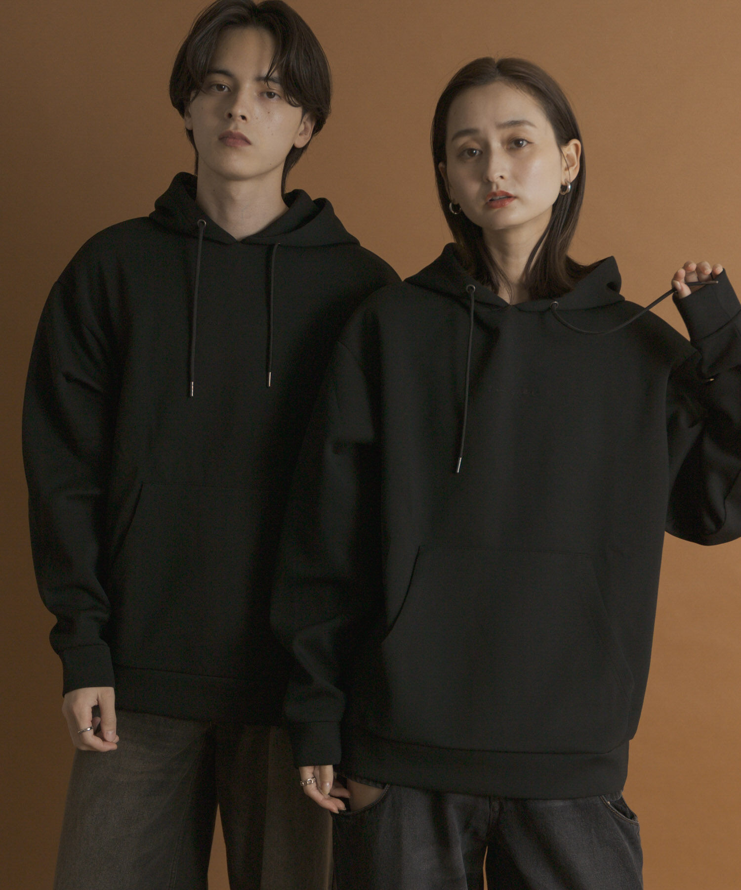 SENSE OF PLACE by URBAN RESEARCH「ダンボールポンチパーカー」|パーカー|ブラック