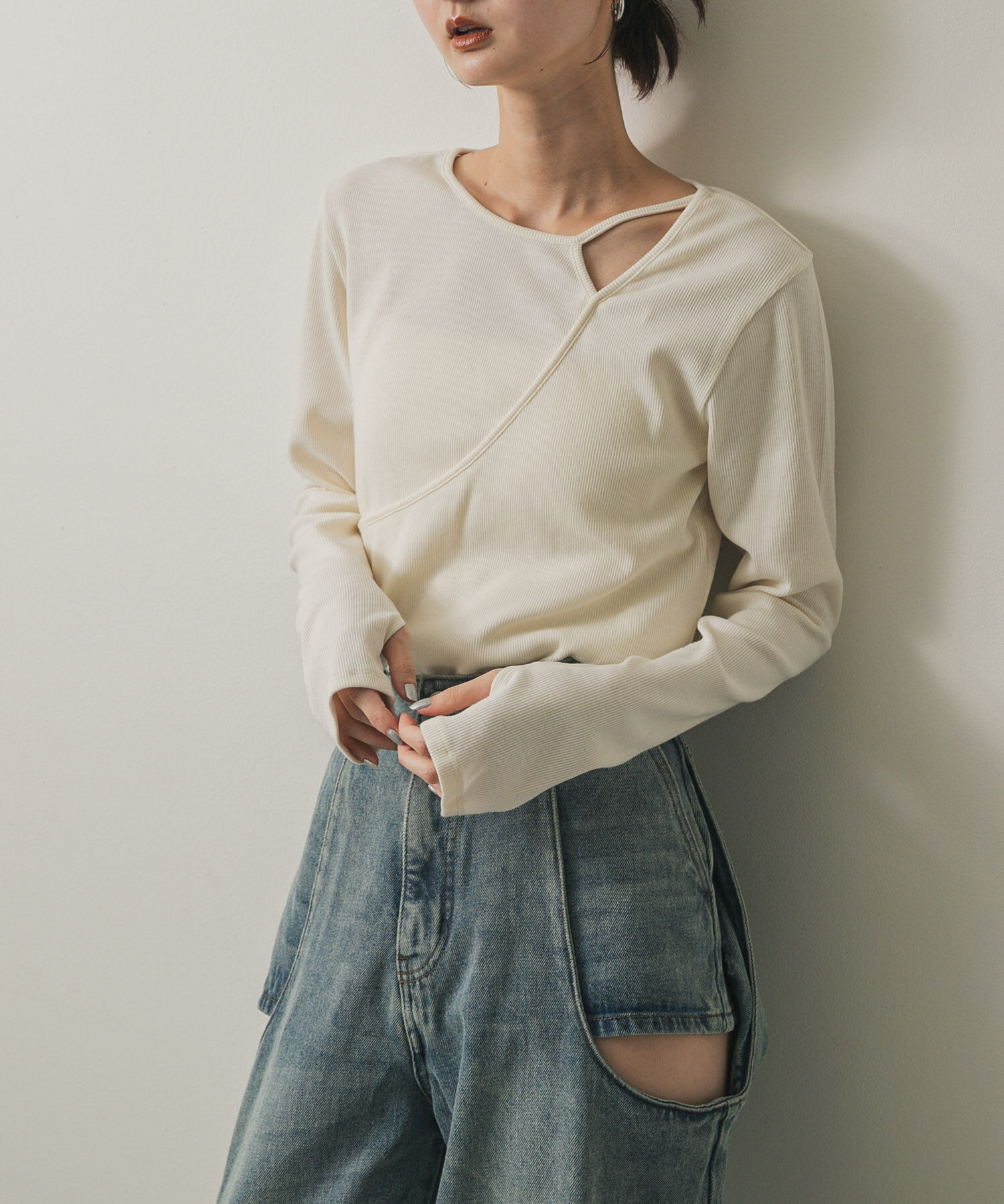 SENSE OF PLACE by URBAN RESEARCH「アシンメトリーリブコンパクトトップ」|Tシャツ・カットソー|オフホワイト