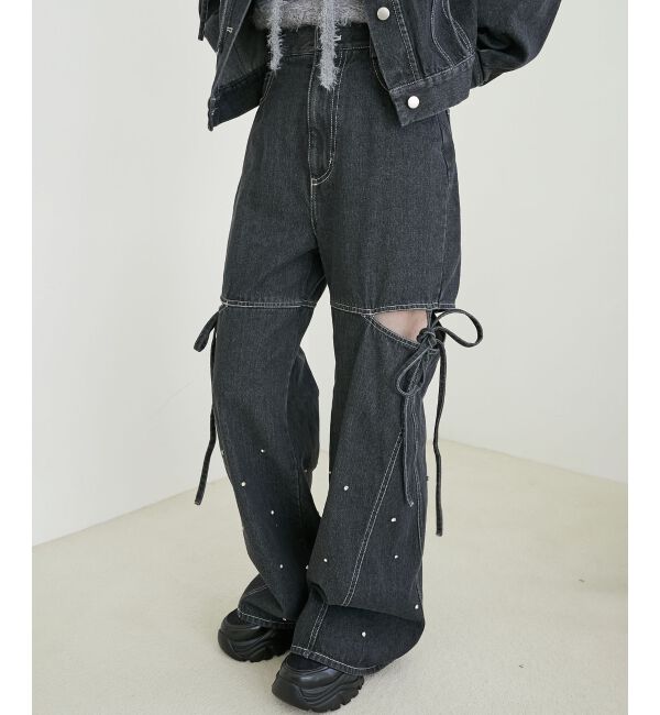 MAJESTICLEGON「サイドスリットビジューデニムパンツ」|デニム|