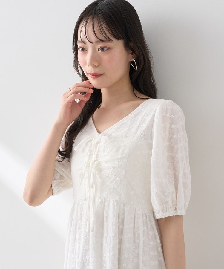 earth music&ecology「花柄刺繍フレアワンピース」|ワンピース|