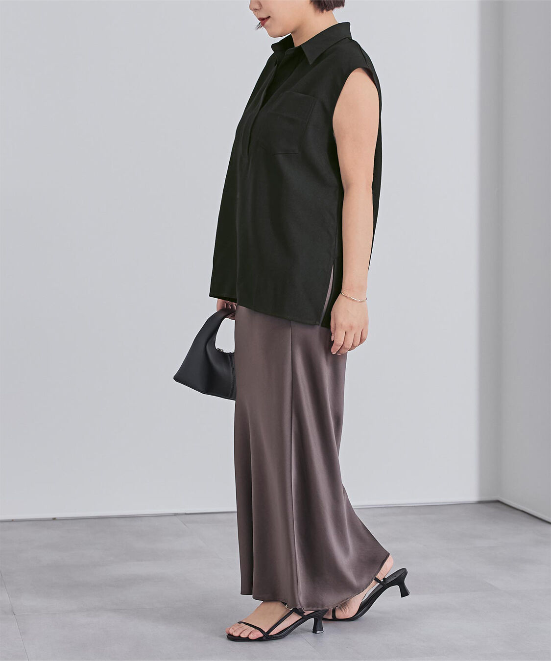 ur's「リネンライクフレンチスリーブスキッパーブラウス」|シャツ・ブラウス|