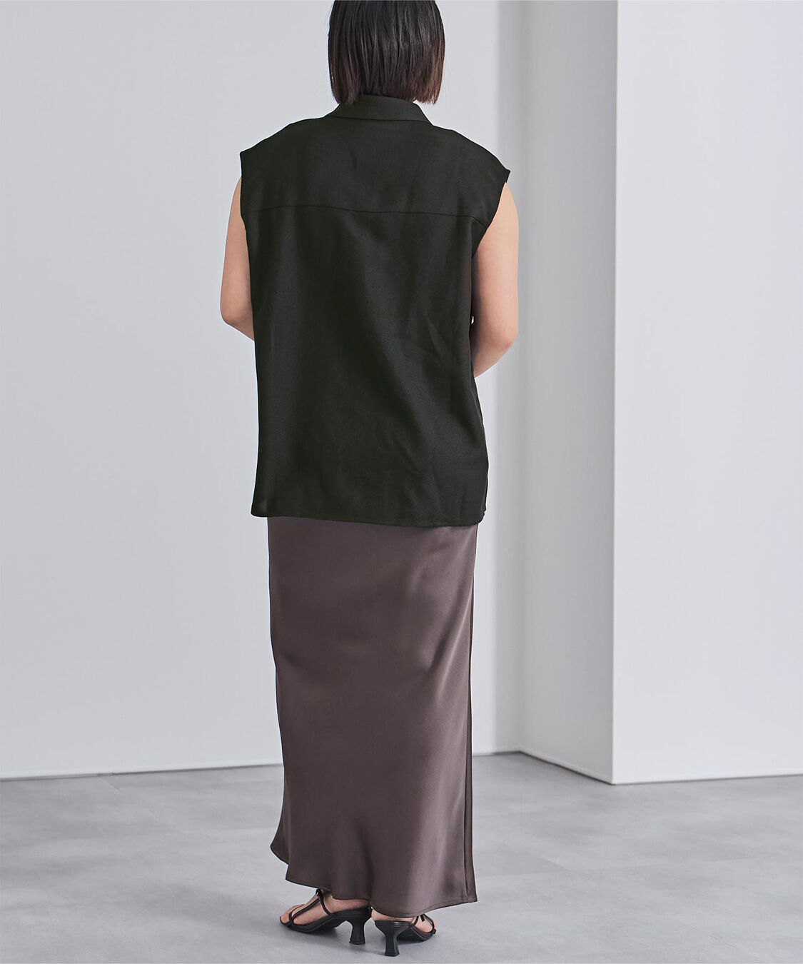 ur's「リネンライクフレンチスリーブスキッパーブラウス」|シャツ・ブラウス|