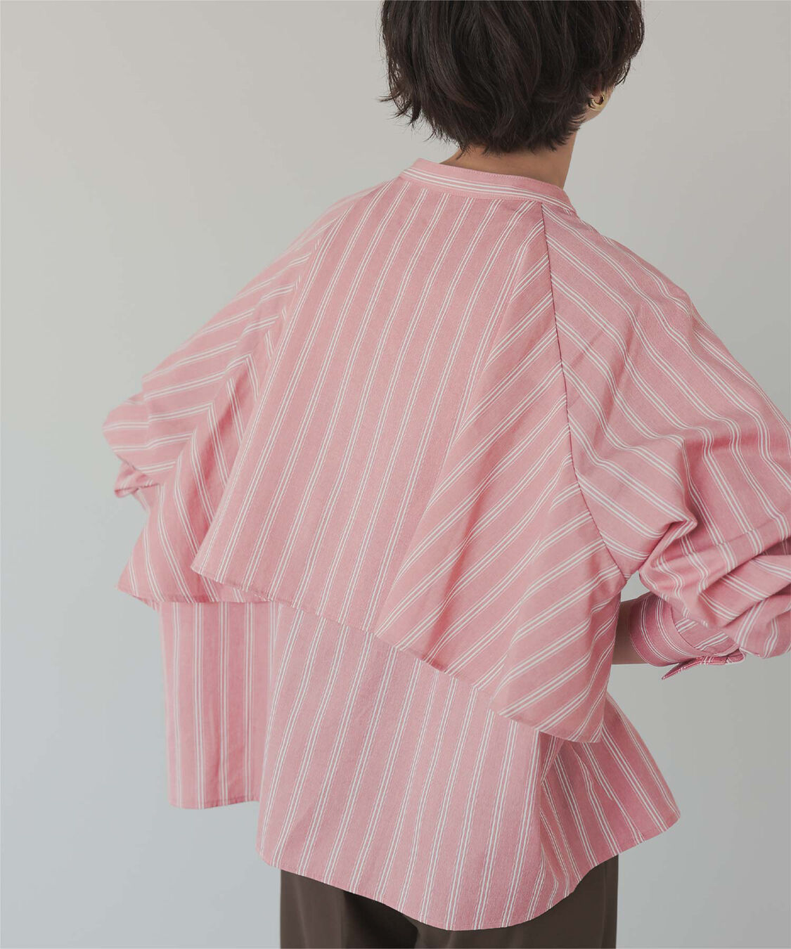 titivate「バックフリルバンドカラーシャツ」|シャツ・ブラウス|