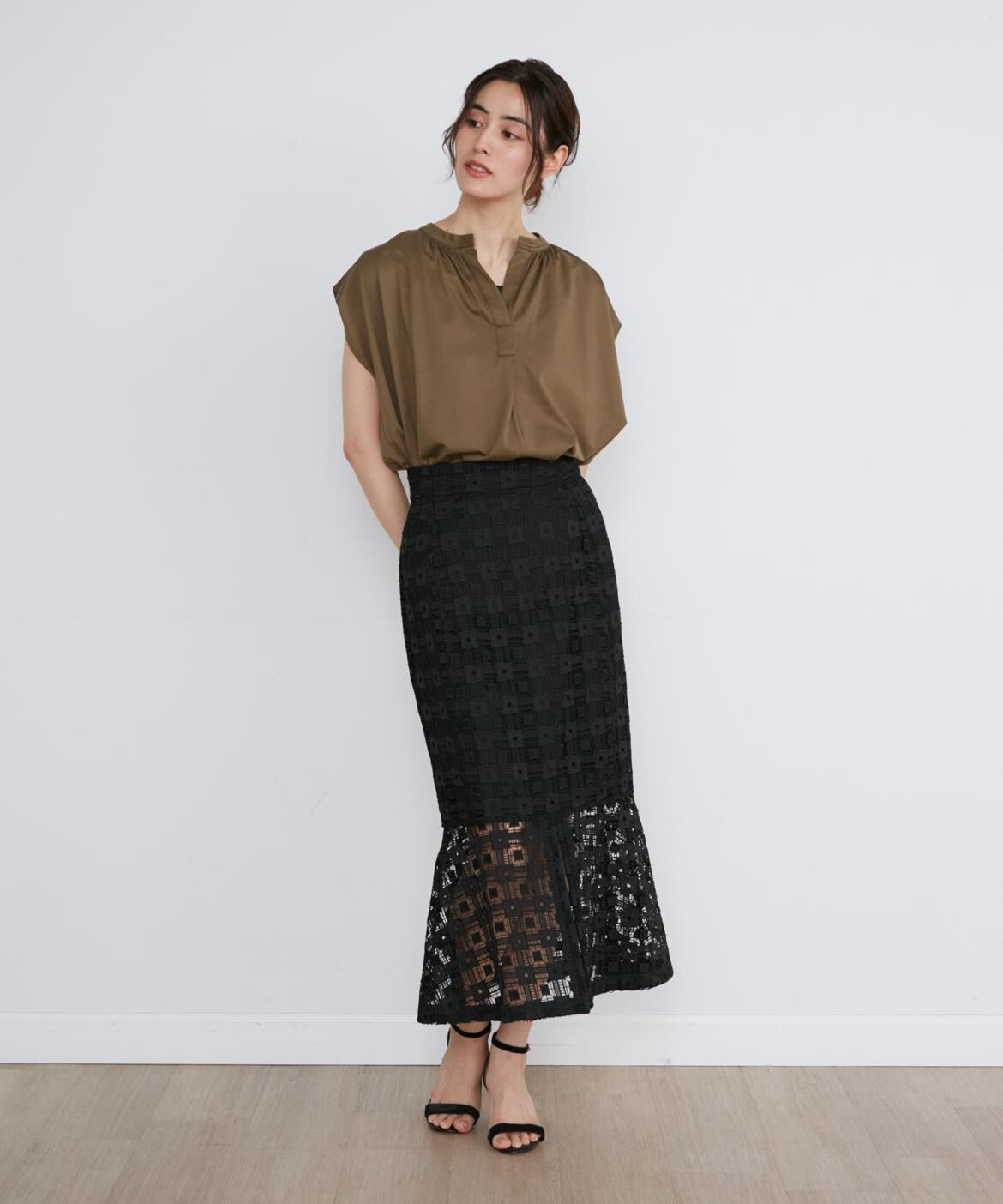 INED「フレンチスリーブブラウス」|Tシャツ・カットソー|