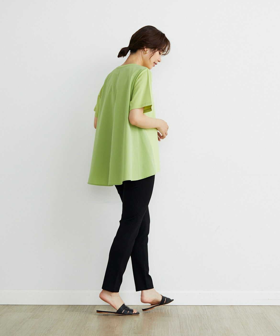 INED「《大きいサイズ》異素材コンビAラインプルオーバー」|Tシャツ・カットソー|