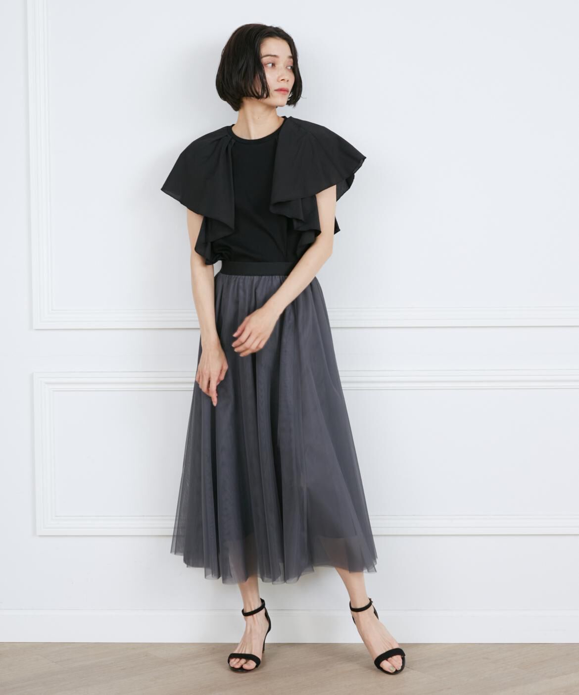 INED「《大きいサイズ》異素材ラッフルスリーブカットソー」|Tシャツ・カットソー|