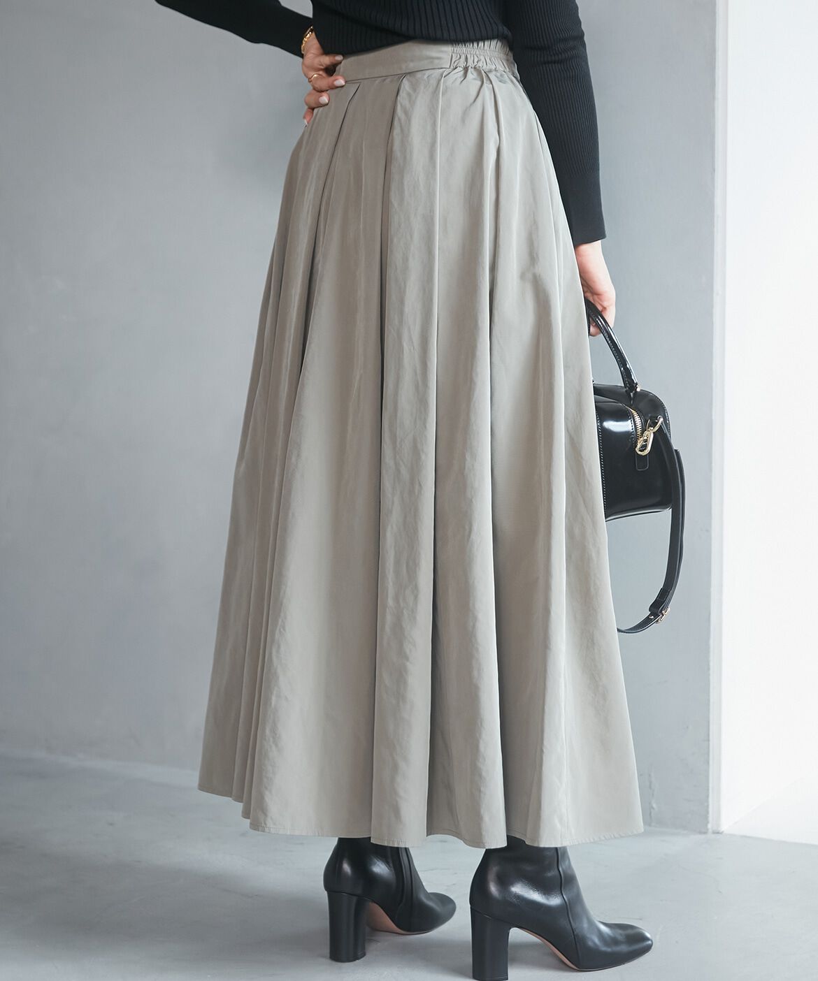 INED「《大きいサイズ》ほんのりモードラップスカート《三尋木奈保コラボ》」|スカート|