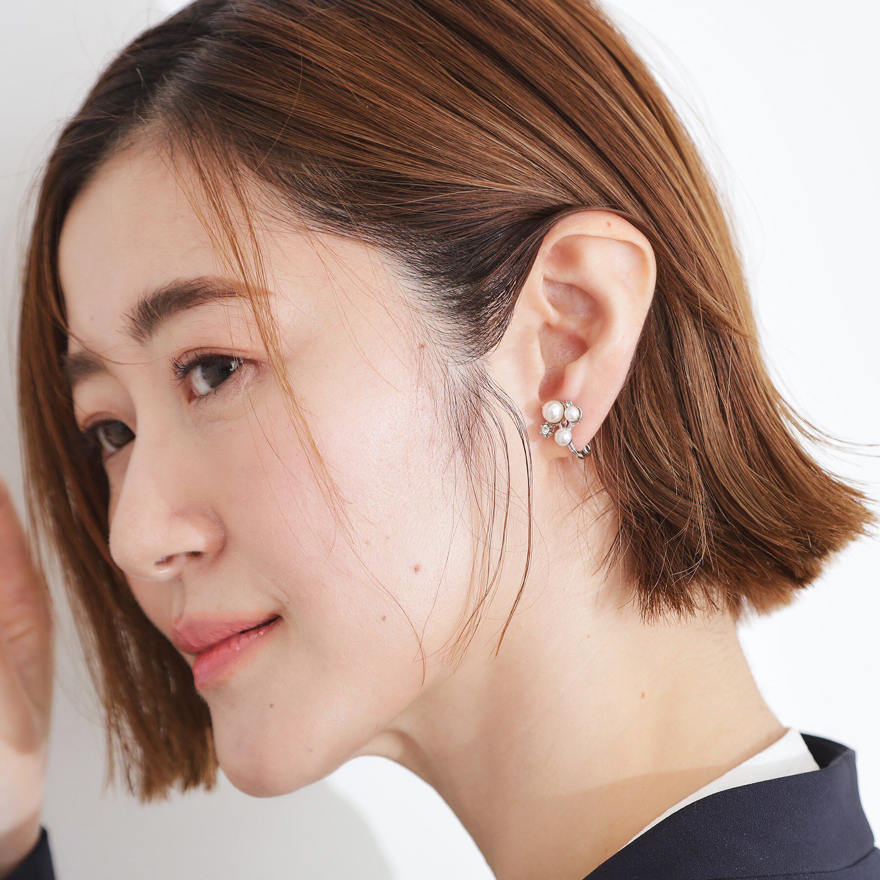 grove「痛くなりにくいパール調ビジューイヤリング」|イヤリング|